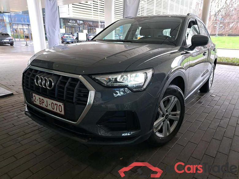 AUDI Q3 1.4 45 TFSI E S TRONIC