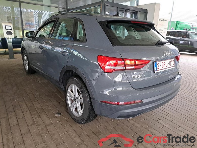 AUDI Q3 1.4 45 TFSI E S TRONIC #3
