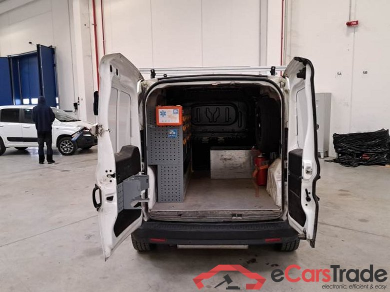 FIAT DOBLÒ CARGO 2015 4 PORTE CARGO 1.4 T-JET NATURAL POWER MAXI SX E6 #5