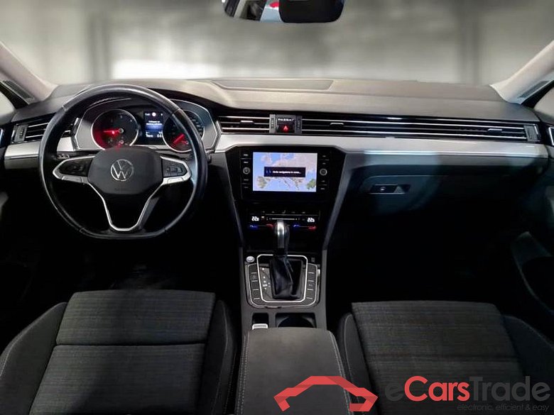 VOLKSWAGEN PASSAT / 2019 / 5P / STATION WAGON VAR. 2.0TDI SCR EVO 110KW BUSINESS DSG #3