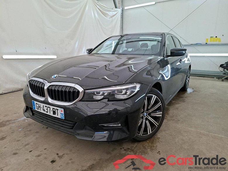 BMW Série 3 Berline / 2018 / 4P / Berline 318d 150ch Business Design BVA8