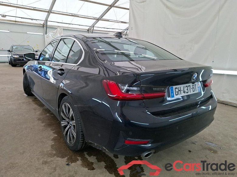 BMW Série 3 Berline / 2018 / 4P / Berline 318d 150ch Business Design BVA8 #2