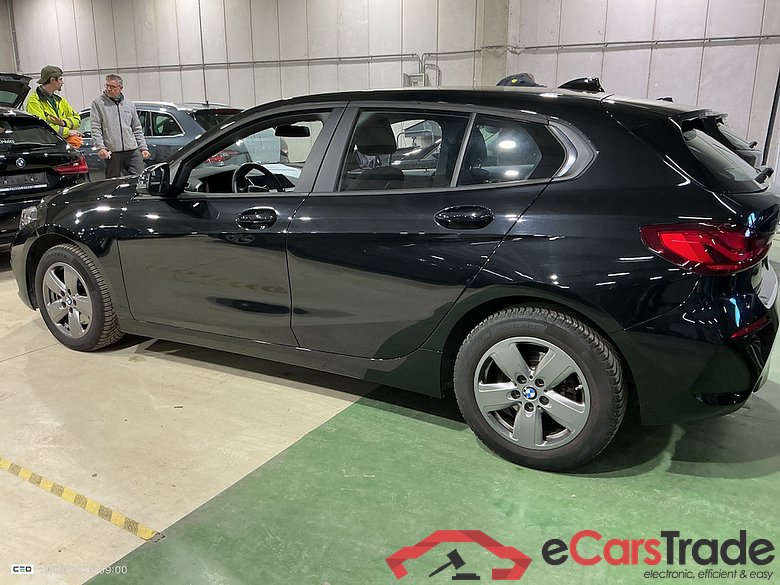 BMW 1 SERIES HATCH 1.5 116D (85KW) #3