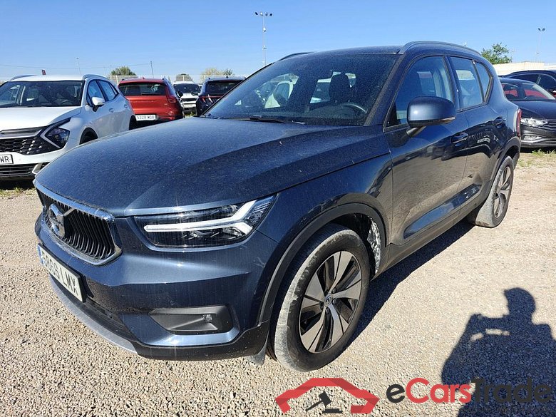 VOLVO XC40 / 2017 / 5P / todoterreno 1.5 T3 Momentum Pro Auto #1