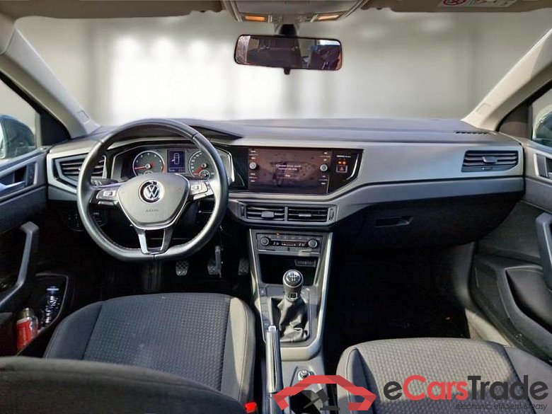VOLKSWAGEN POLO / 2017 / 5P / BERLINA 1.0 TSI BUSINESS COMFORTLINE #3