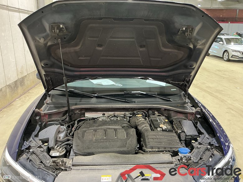 AUDI Q3 2.0 35 TDI S TRONIC BUS. ED. ATTRACTION #6