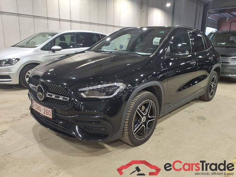 MERCEDES-BENZ GLA 1.3 GLA 250 E DCT AMG LINE