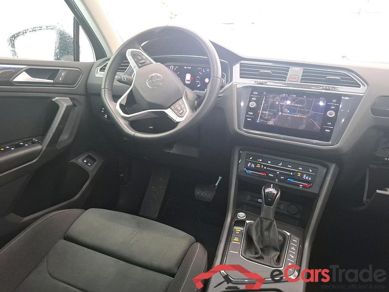 VOLKSWAGEN Tiguan / 2020 / 5P / SUV 1.4 eHybrid 245 DSG6 Life Business #5