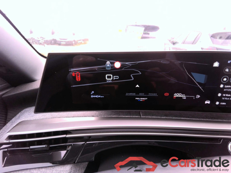 Peugeot 5008 Allure Hybrid 136 e-DCS6 #4