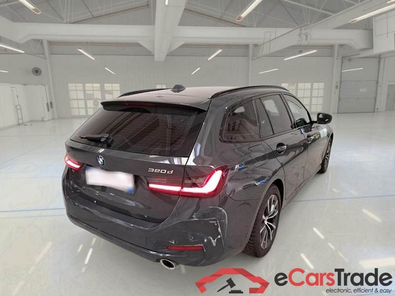BMW SERIE 3 / 2022 / 5P / STATION WAGON 320D XDRIVE 48V TOURING AUT #2