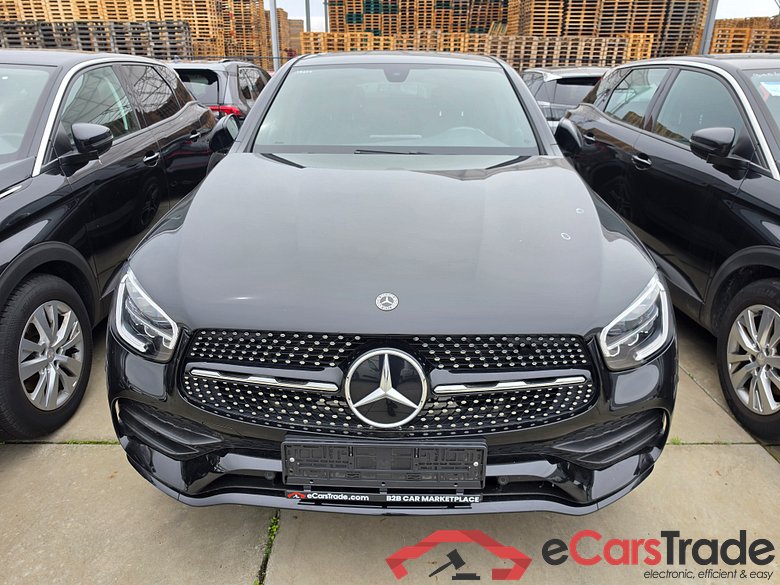 Mercedes-Benz GLC 300de Coupe Plug-In Hybrid AMG Night 4MATIC Aut. Pano LED Widescreen Navi-Pro 1/2 Sport-Leather-Alcantara KeylessGo Camera Klima PDC ... #2