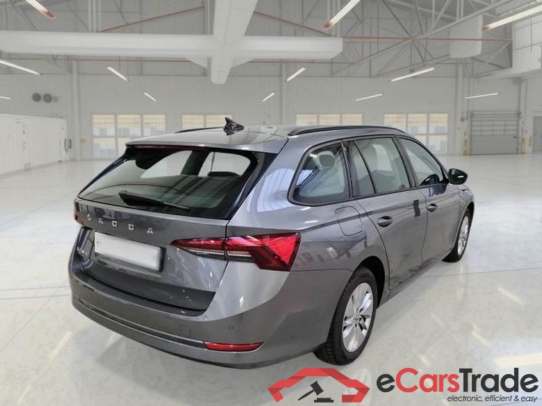 SKODA OCTAVIA WAGON / 2020 / 5P / STATION WAGON 2.0 TDI EVO 85KW EXECUTIVE DSG #2