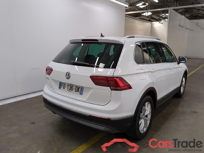 VOLKSWAGEN Tiguan 5p SUV 2.0 TDI 150 DSG7 Carat #3