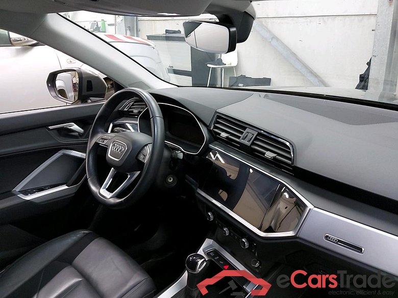 AUDI - AUD Q3 45 TFSI e 245PK S-Tronic Pack Business Plus With Heated Seats & Cruise Control & APS Front & Rear  * HYBRID * #3