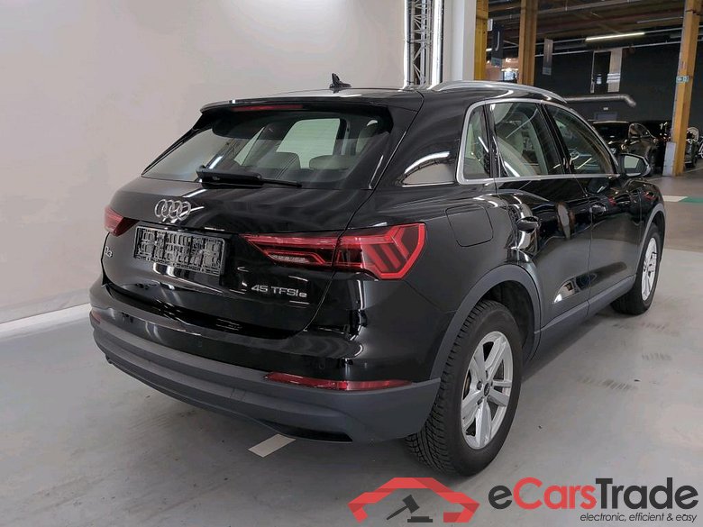 AUDI Q3 1.4 45 TFSI E S TRONIC #4