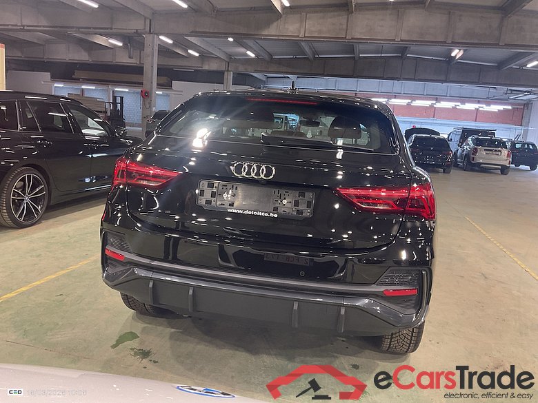 AUDI Q3 Sportback 1.4 45 TFSI E S TRONIC #5