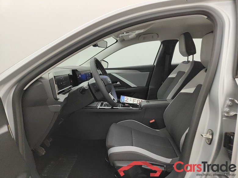 Opel Astra Sports Tourer 1.2 Turbo 81kW S/S Edition 5d #3