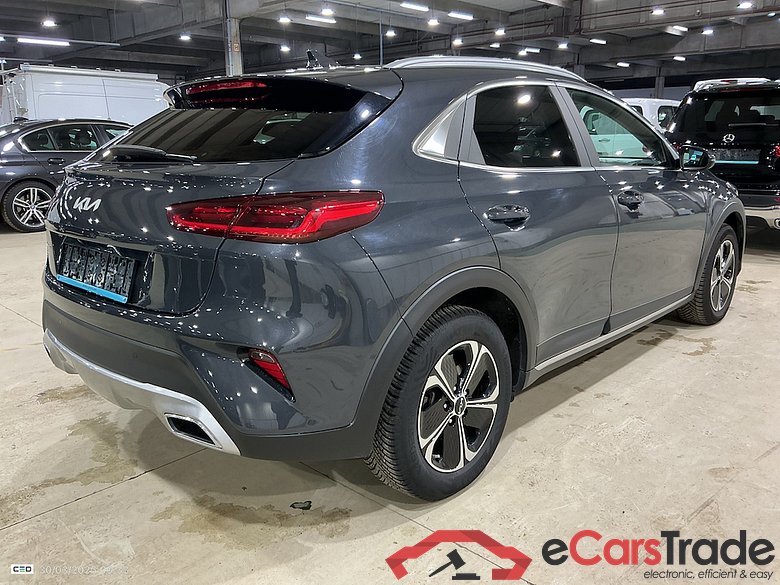 KIA XCEED 1.6 GDI PHEV DCT BUSINESS LINE #4
