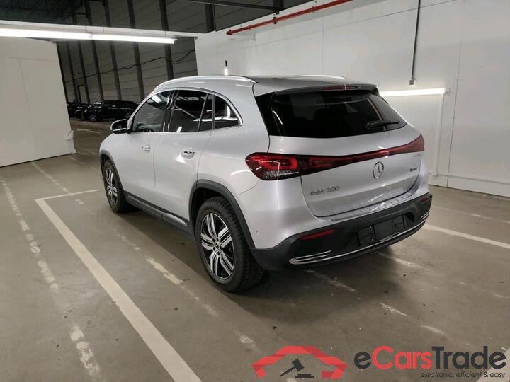 Mercedes EQA EQA EQA 300 4MATIC Luxury Line 168kW/228pk  5D/P Auto-1 - WLTP onvolledig #3