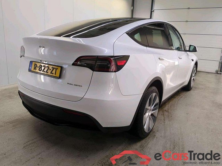Tesla Model Y Long Range AWD 75kWh #2