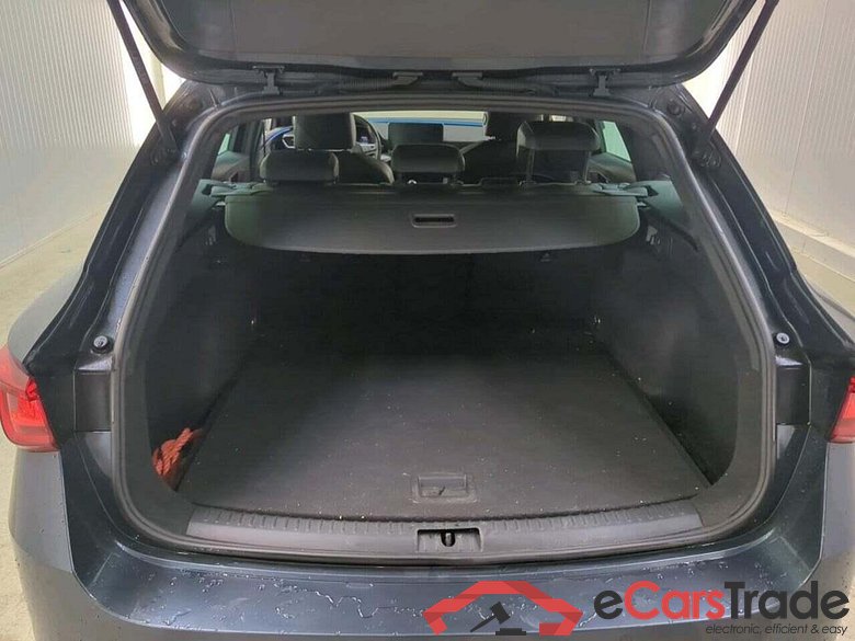 SEAT Leon Sportstourer 1.5 TSI FR Bns Int #5