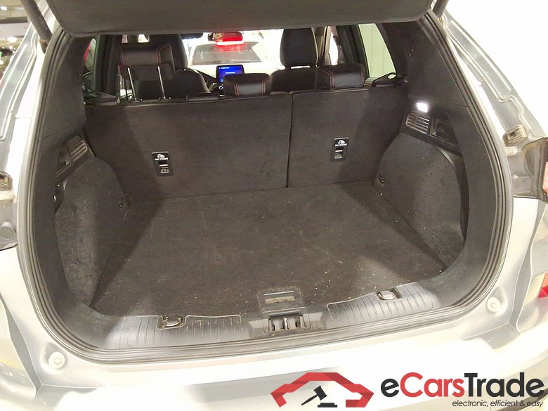 FORD KUGA - 2020 2.5 EcoBoost FWD PHEV ST-Line X #3