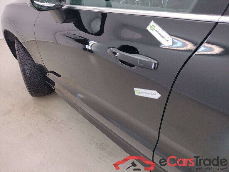 VOLVO XC60 B4 MOMENTUM PRO MILD HYBRID #4