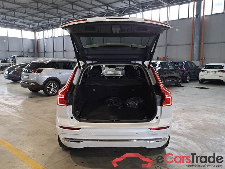VOLVO XC60 / 2021 / 5P / SUV T6 PLUG-IN AWD AUTO RECHARGE INS. EXP #5
