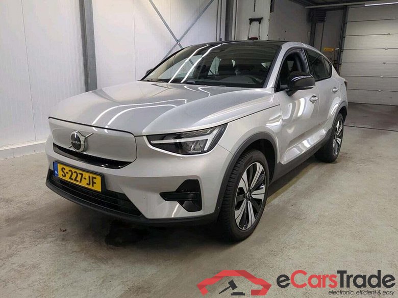 VOLVO C40 Recharge Core 69 kWh #1