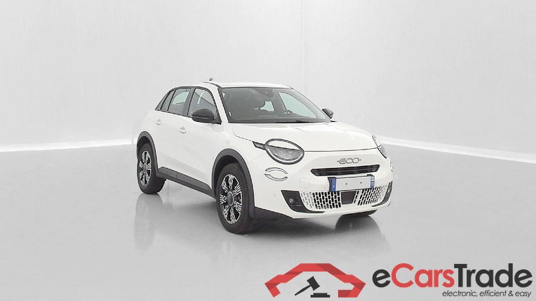 Fiat 600 Pop 1.2 Hybrid Turbo 145ch