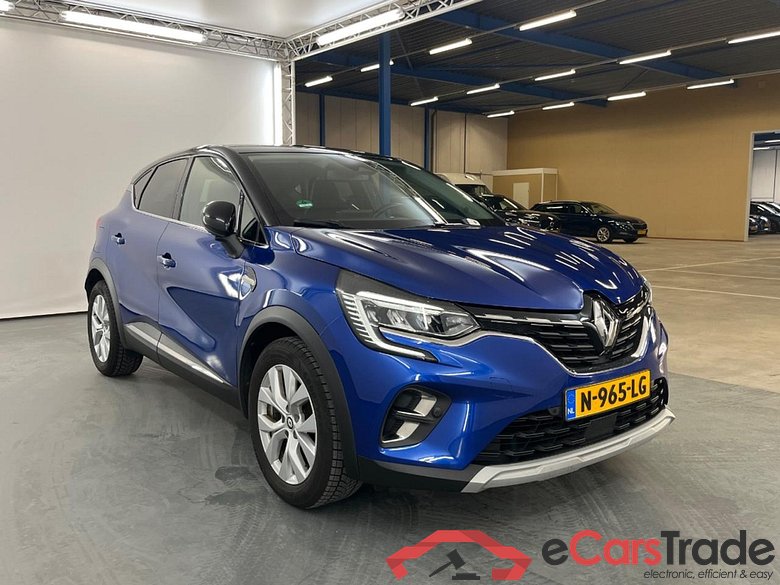 RENAULT CAPTUR 1.3 TCe 140 Intens #2