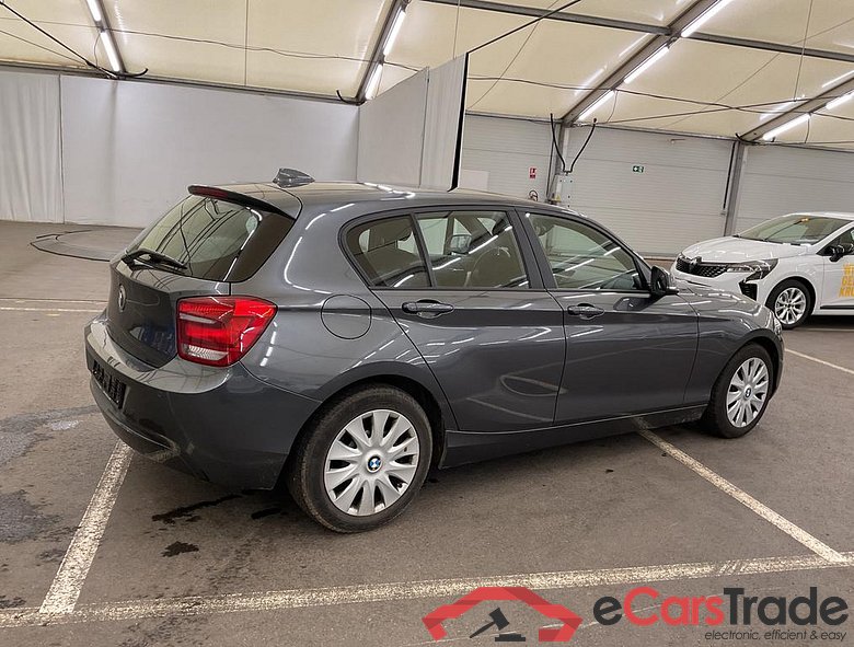 BMW 118 Hatch d #2