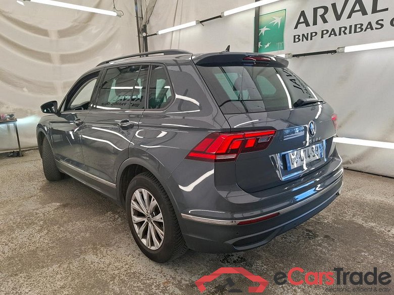 VOLKSWAGEN Tiguan Allspace / 2021 / 5P / SUV 1.5 TSI 150 DSG7 LIFE BUSINESS #2