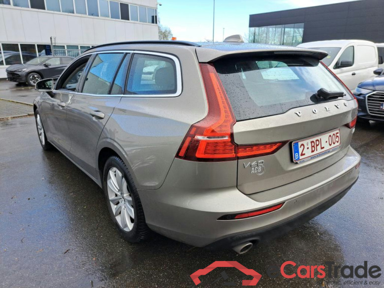 VOLVO V60 2.0 B3 GEARTRONIC MOMENTUM PRO #3