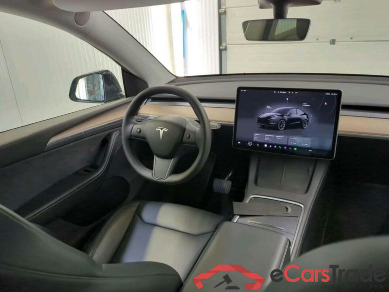 Tesla Model Y Long Range AWD 75kWh #3