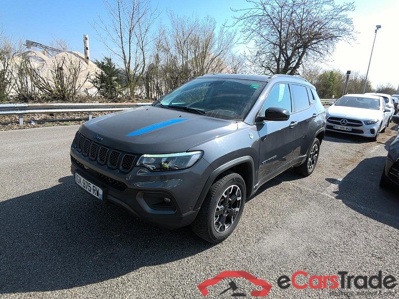 JEEP COMPASS 240 AT6 TRHK RSK