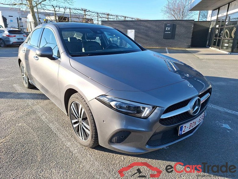 MERCEDES-BENZ A-CLASS LIMOUSINE 1.3 A 250 E BUSINESS SOLUTION DCT #2