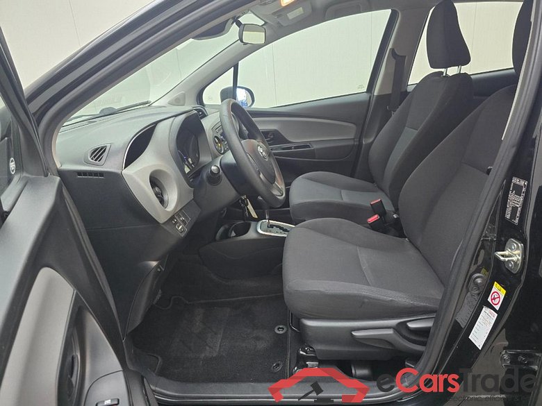 TOYOTA YARIS 1.5 Hybrid Active #5