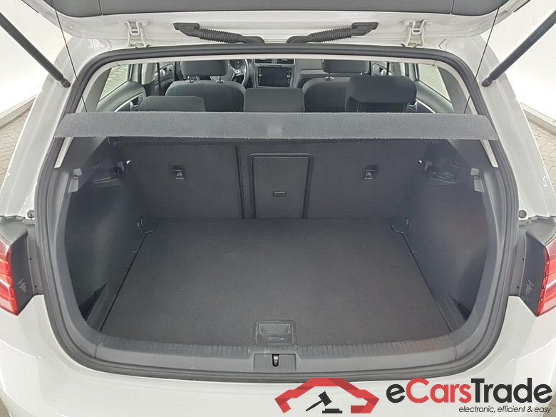 VOLKSWAGEN GOLF 1.0 TSI 81kW 7-DSG Comfortline 5D #5