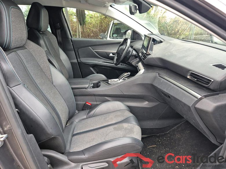 PEUGEOT 3008 Hybrid / 2020 / 5P / todoterreno 225 e-EAT8 Allure (AC2) #6