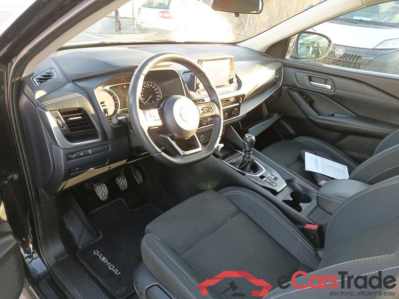 NISSAN QASHQAI / 2021 / 5P / todoterreno DIG-T 103kW (140CV) mHEV 4x2 Acenta #3