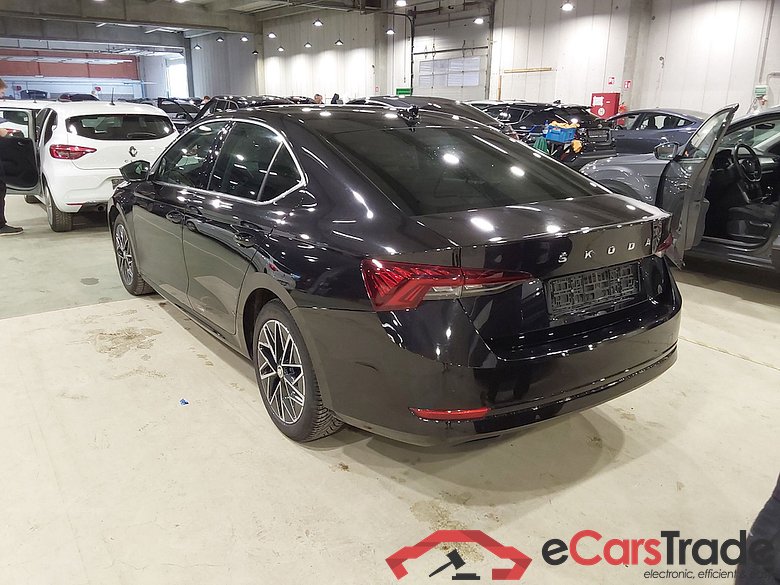 SKODA OCTAVIA - 2020 1.5 TSI Ambition #2