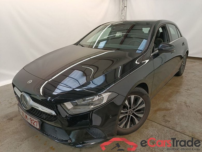 Mercedes-Benz A-Klasse A 180 Business Solution Aut. 5d