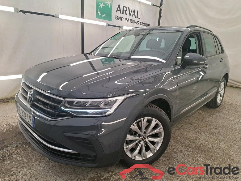 VOLKSWAGEN Tiguan / 2020 / 5P / SUV 1.5 TSI 150 DSG7 Life Busines #1