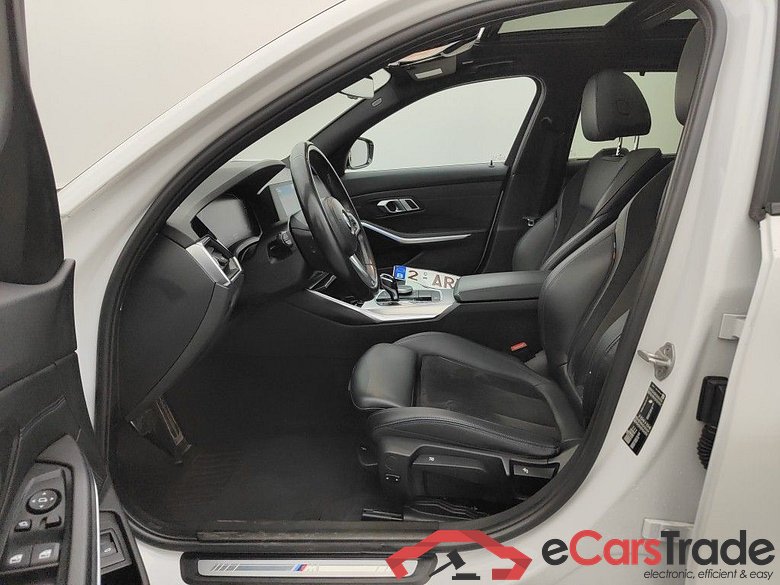 BMW 3 Reeks Touring 318dA (100 kW) 5d #3
