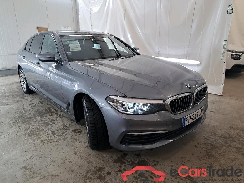 BMW Série 5 / 2016 / 4P / Berline 530e iPerformance 252ch Busi Design BVA8 #4