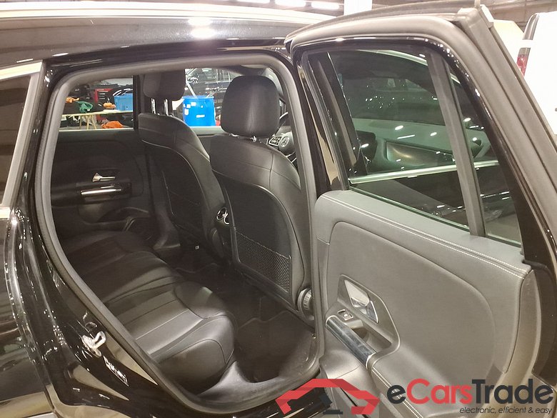 MERCEDES-BENZ CLASS GLA DIESEL (H247) GLA 200 d 4-Matic Business Solution #5