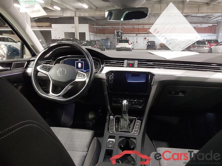 VOLKSWAGEN Passat 2.0 TDI 90KW MSQ VARIANT STYLE BUSINESS #6