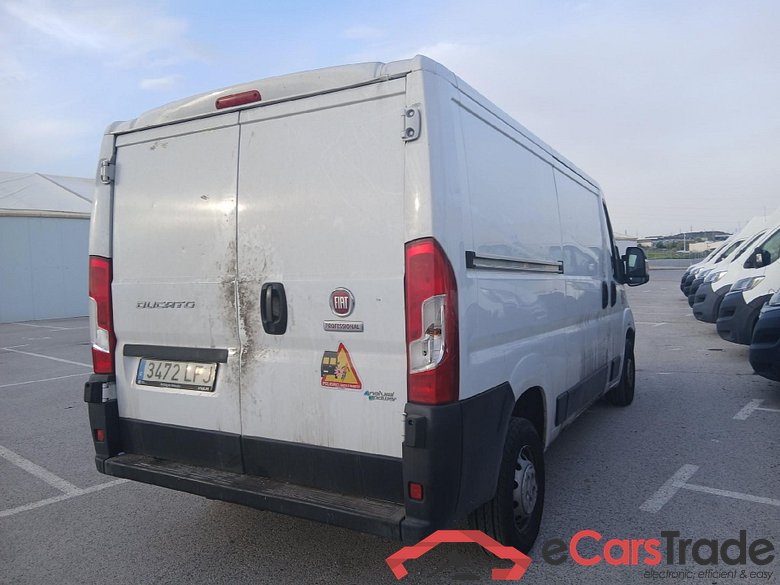 FIAT Ducato / 2014 / 4P / furgón Furgón 35 Medio 100kW Natural Power #2