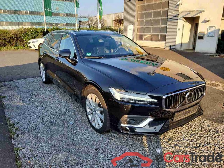 Volvo V60 Kombi (2018->) DE - Kb5 B4 (Diesel) EU6d, Ultimate Bright Mild-Hybrid (EURO 6d), 2021 - 2022 #2